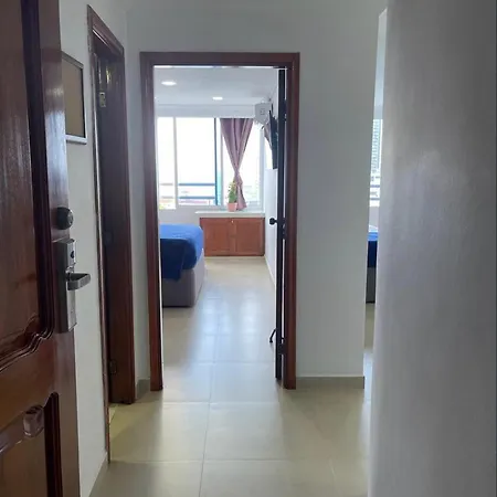 Apartamento 14 *